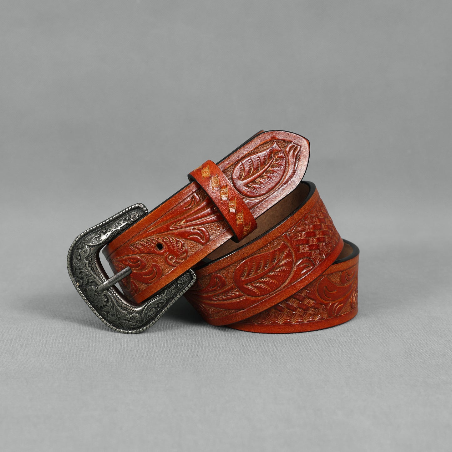 Berbanto Two Tone Tan Leather Western Belt with Western Engraved Black Buckle + Free Antique Plain Buckle