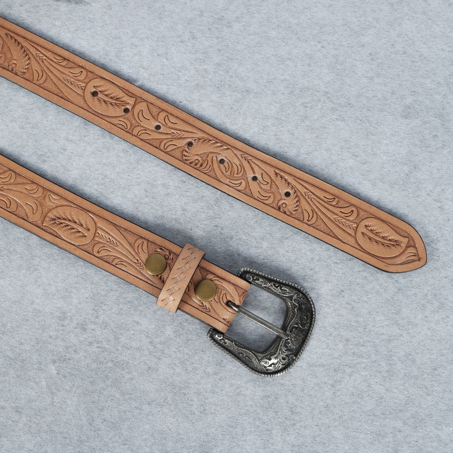 Berbanto Natural Leather Western Belt with Western Engraved Black Buckle + Free Antique Plain Buckle