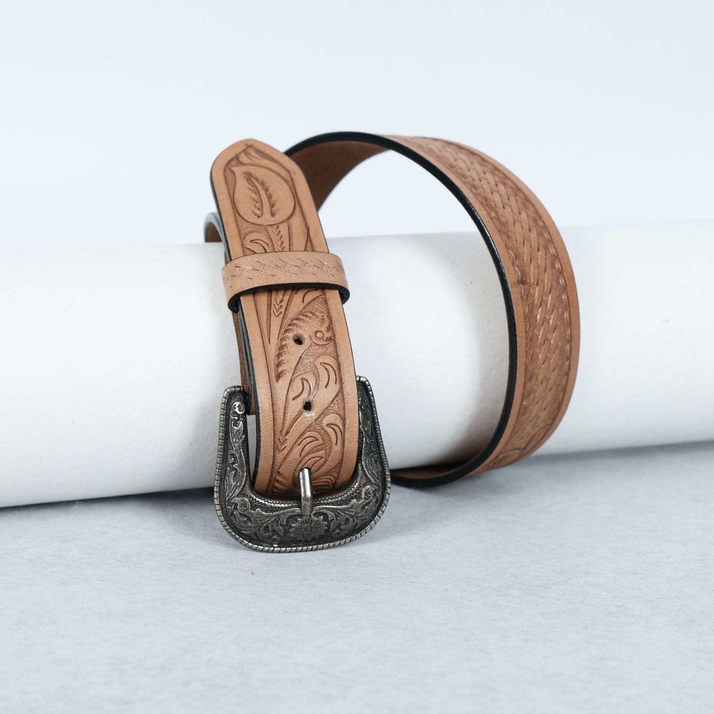 Berbanto Natural Leather Western Belt with Western Engraved Black Buckle + Free Antique Plain Buckle