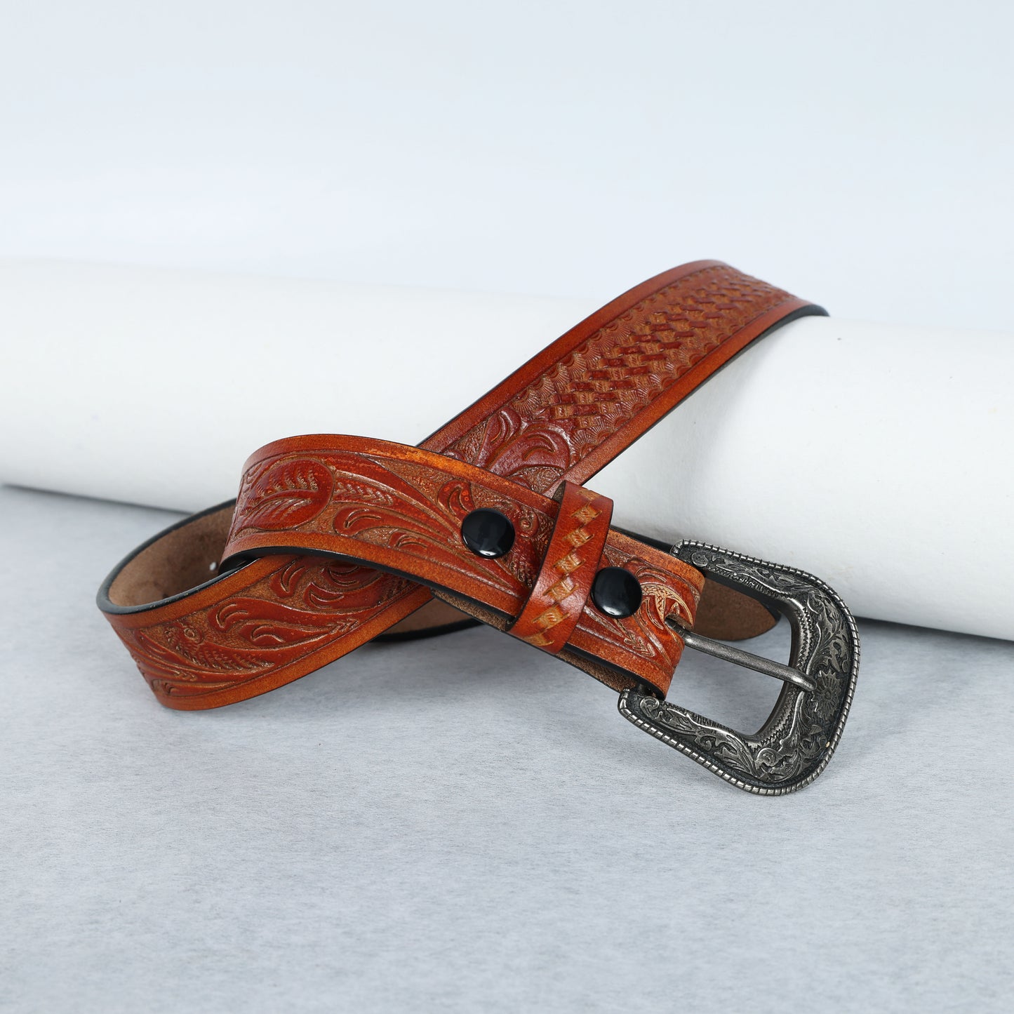 Berbanto Two Tone Tan Leather Western Belt with Western Engraved Black Buckle + Free Antique Plain Buckle