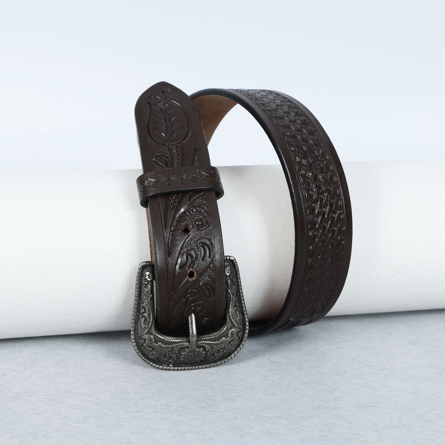 Berbanto Dark Brown Leather Western Belt with Western Engraved Black Buckle + Free Antique Plain Buckle