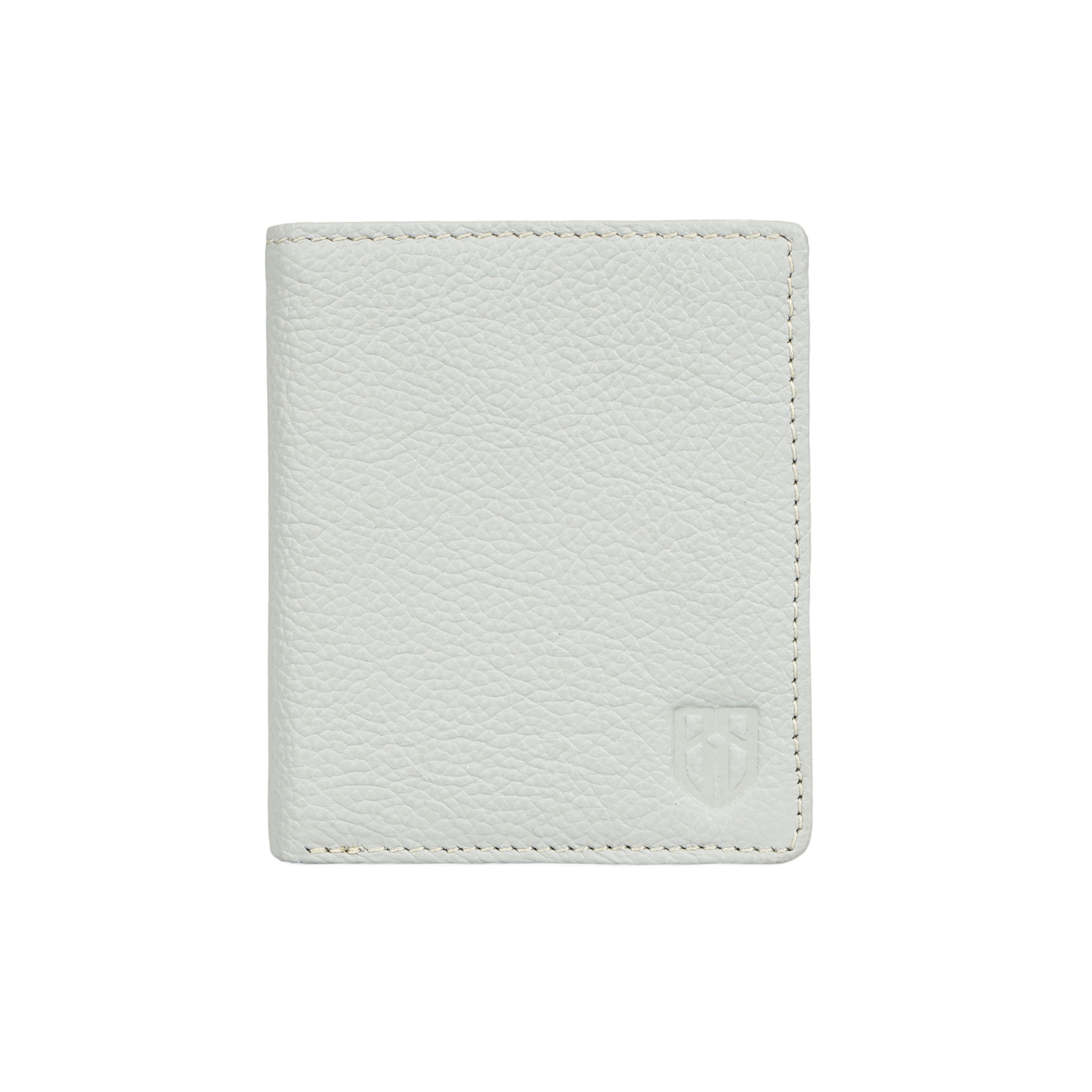 Berbanto Ivory Pebble Bifold Wallet – Full-Grain Leather