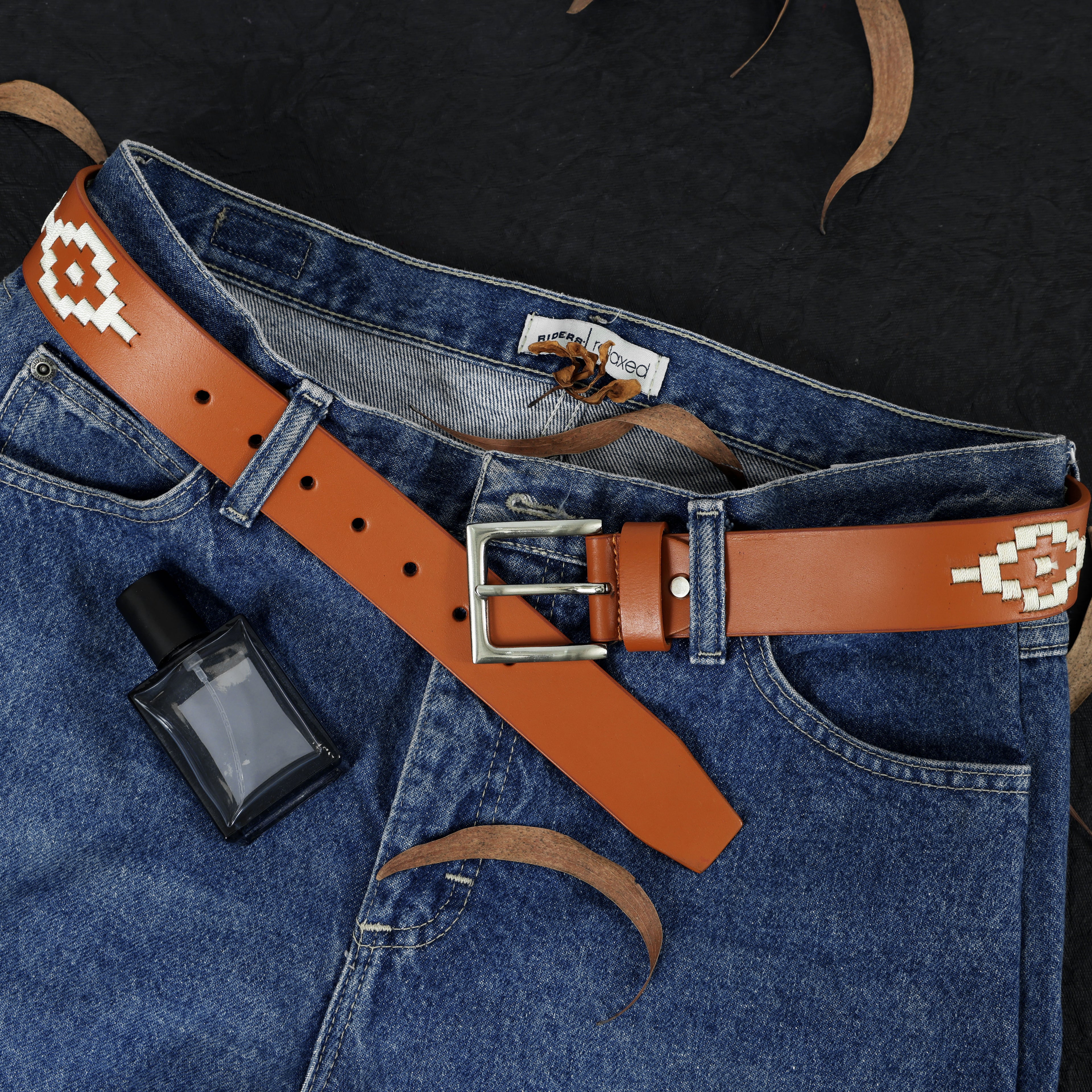 Berbanto Cream Polo Belt – Hand-Embroidered on Premium Full-Grain Tan Leather