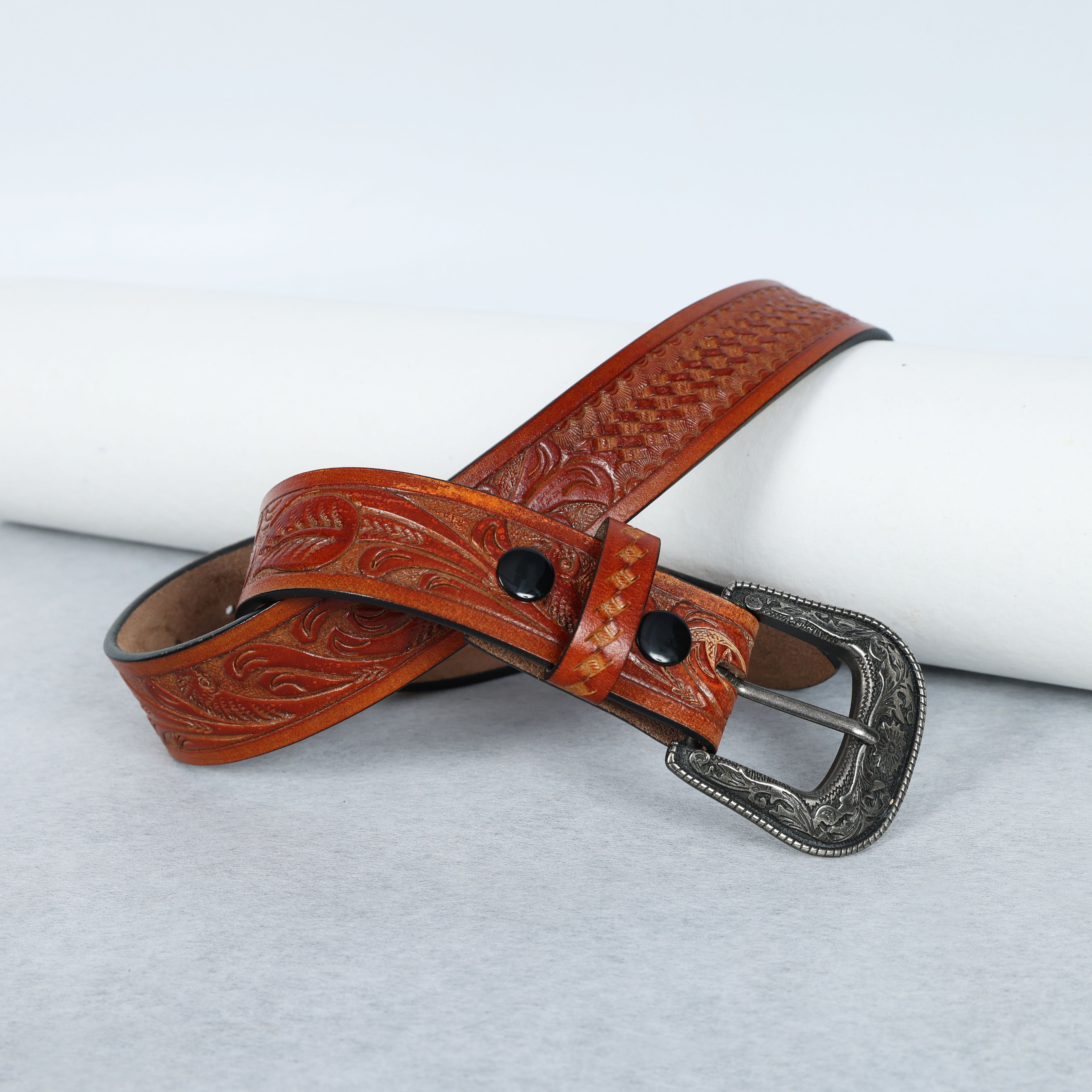 Berbanto Two Tone Tan Leather Western Belt with Western Engraved Black Buckle + Free Antique Plain Buckle
