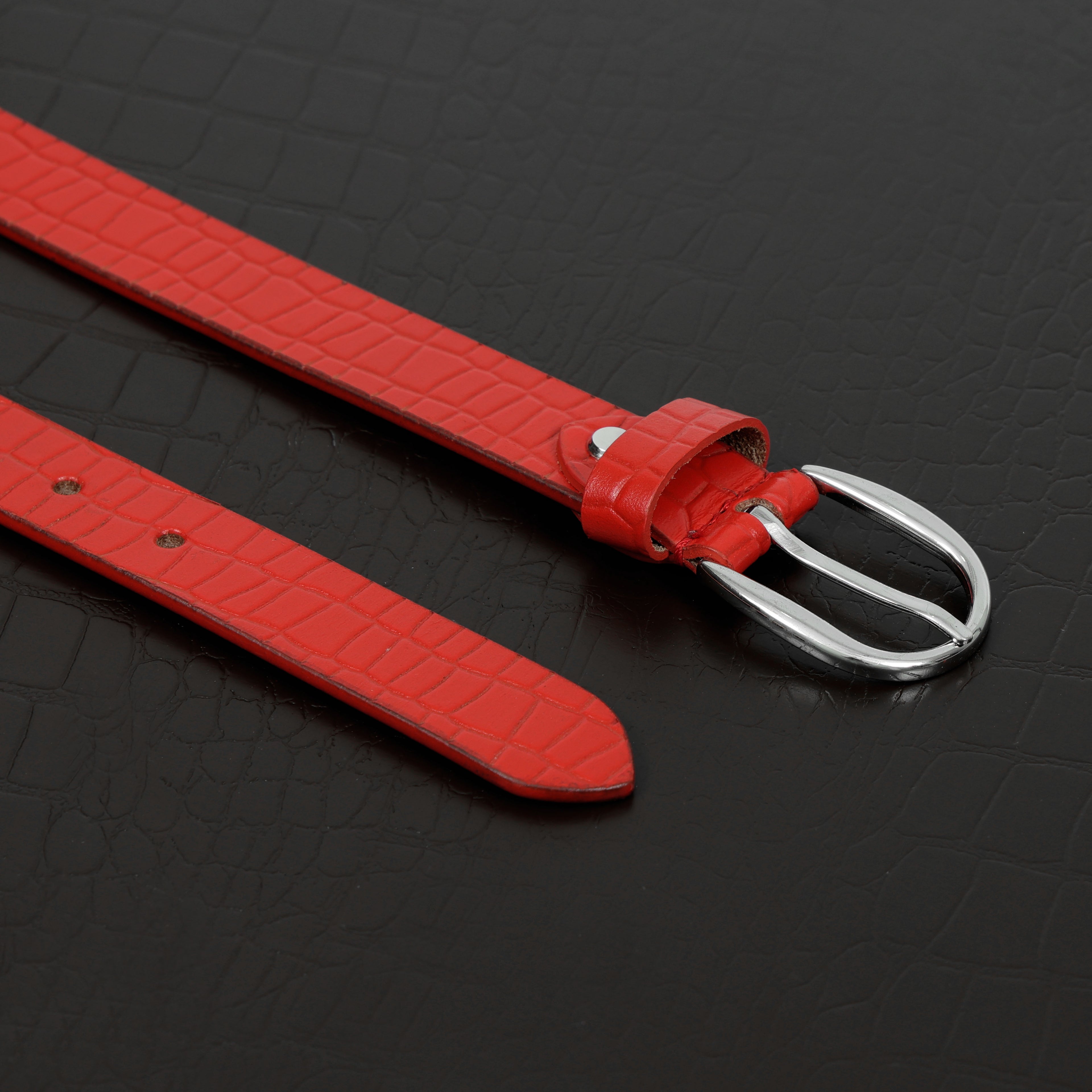 Berbanto Serpina – Rouge Red Top-Grain Leather Snake Texture Belt