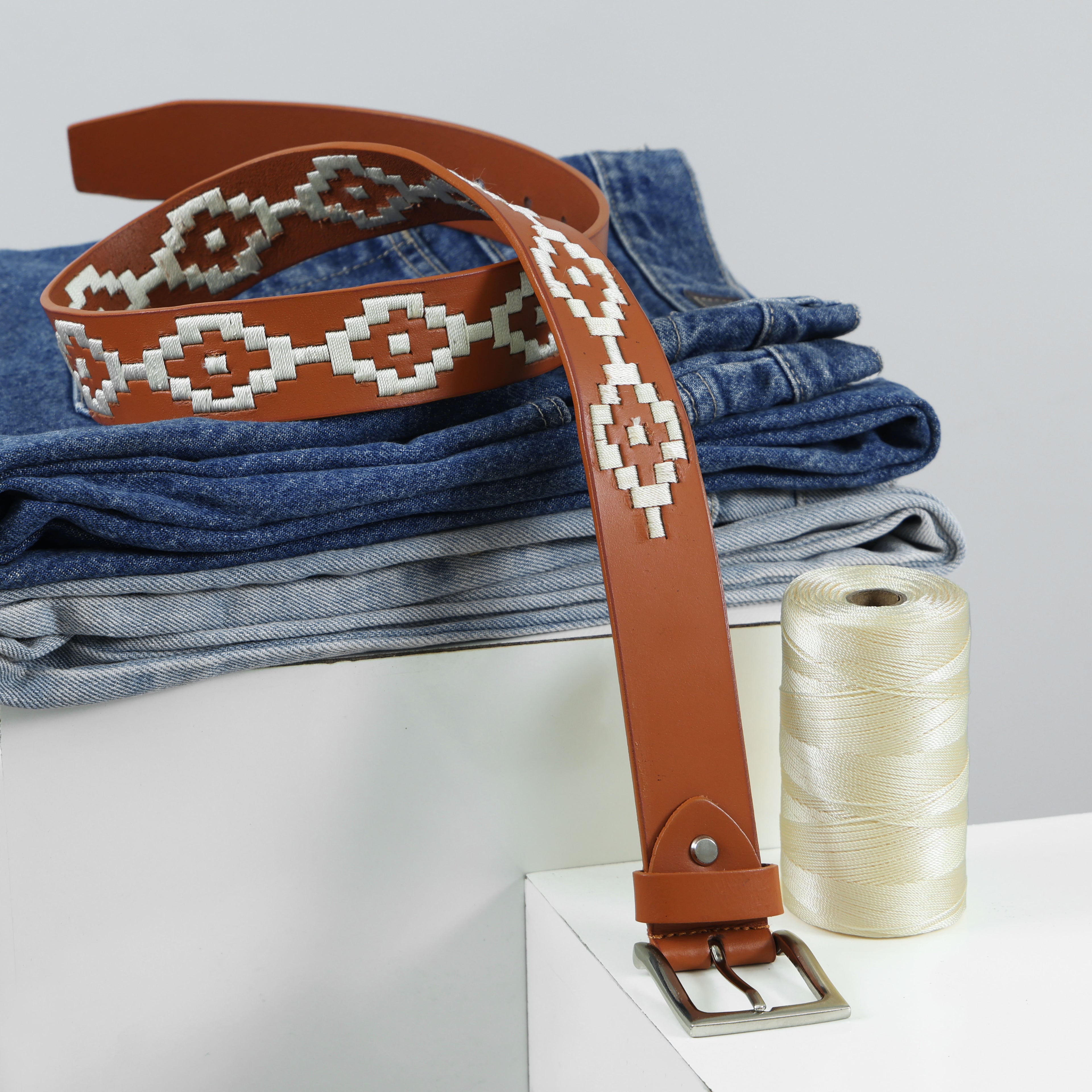 Berbanto Cream Polo Belt – Hand-Embroidered on Premium Full-Grain Tan Leather