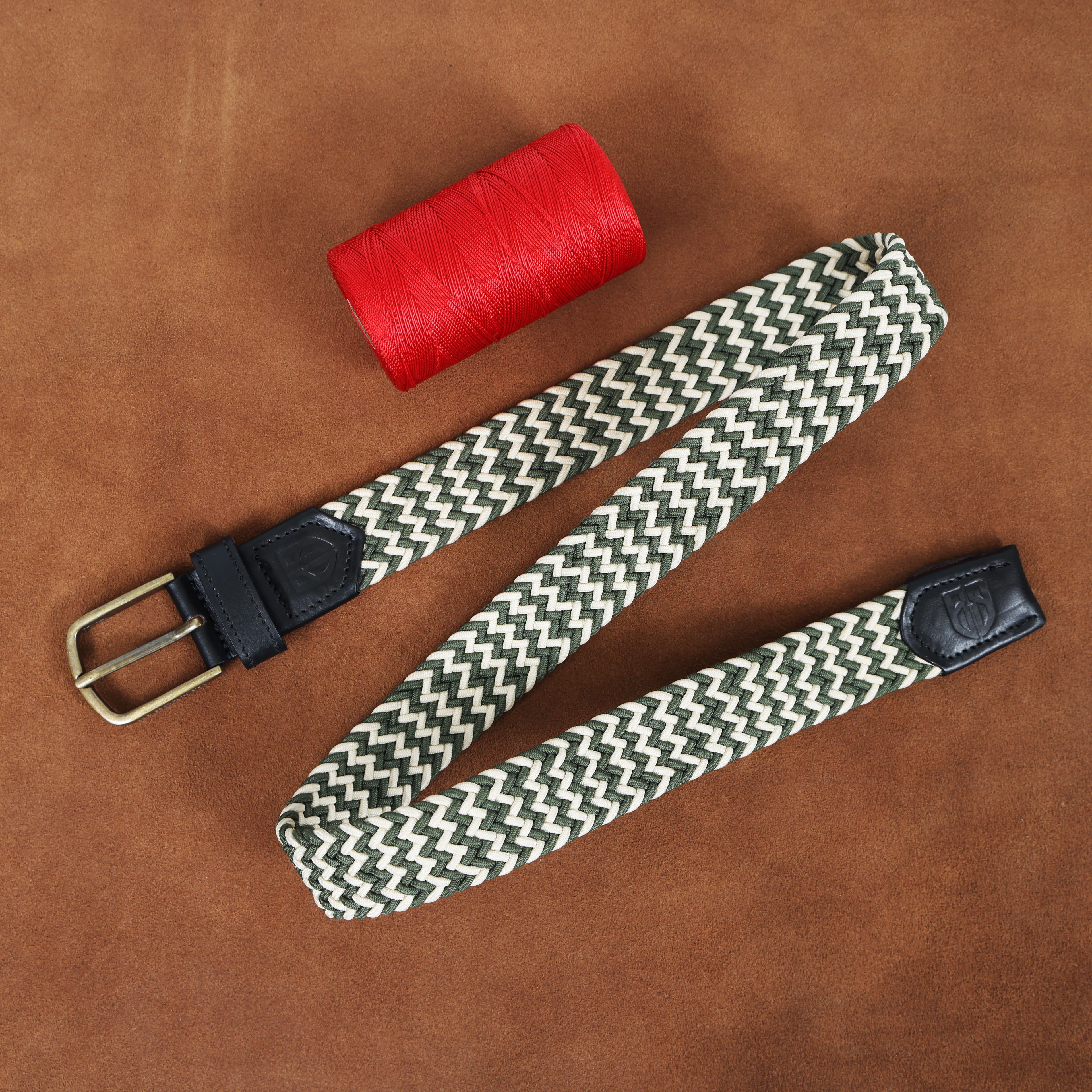 Golf Stretch Belt – Olive & Beige Zigzag with Black Leather Trim