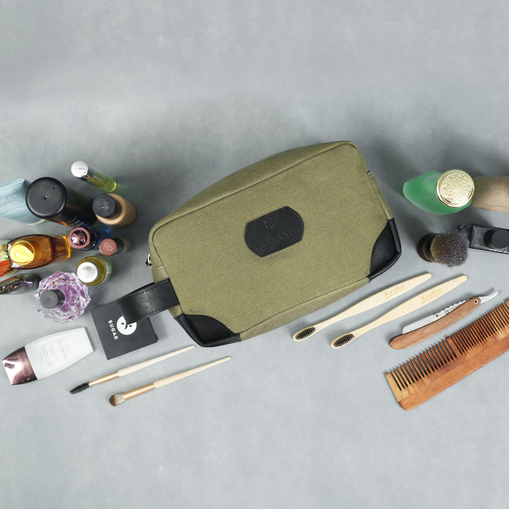 Urban Voyager Dopp Kit – Olive Canvas & Black Leather Travel Toiletry Bag