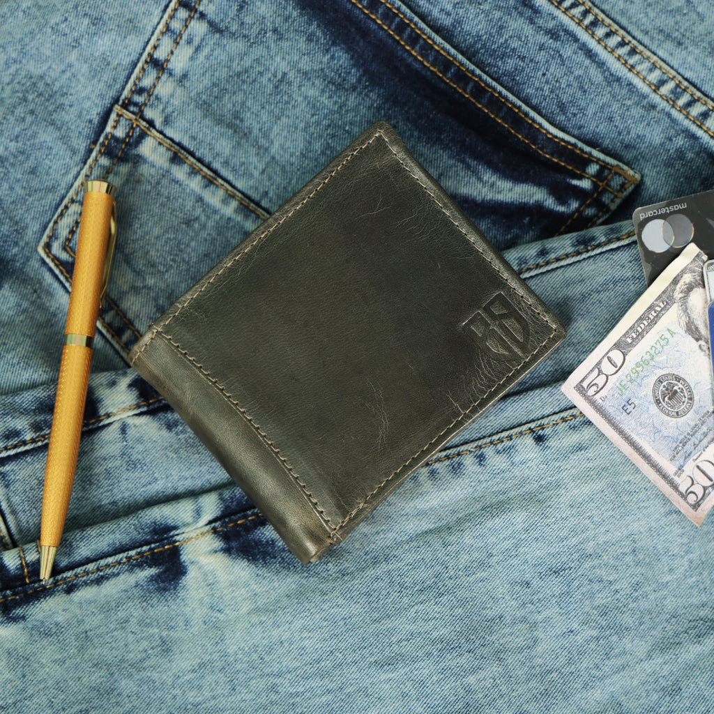 Classic Hunter Leather Wallet - Angled Edge Collection