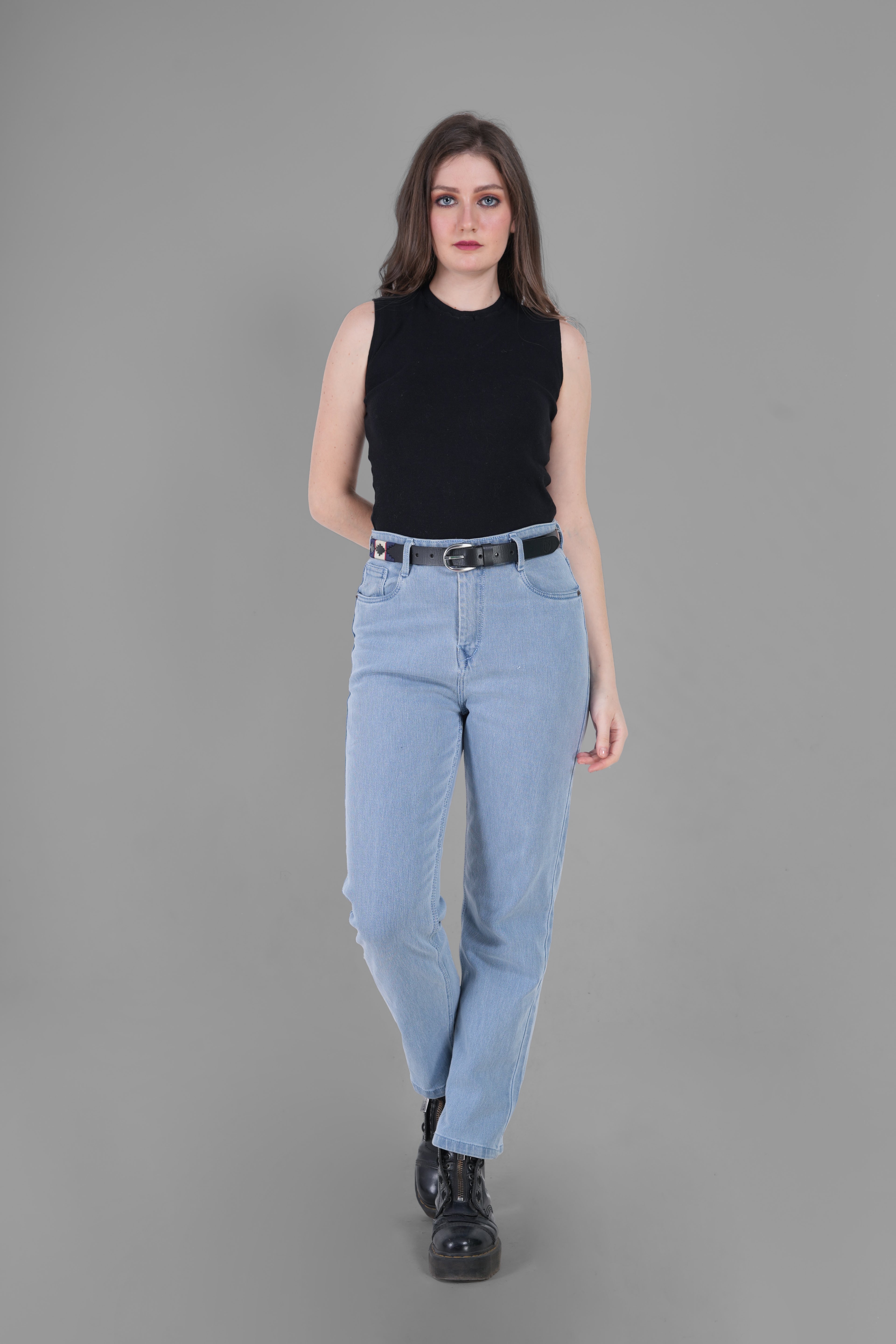 Regenta (Ladies’ Polo Belt with Silver Buckle – Argentinian Handcrafted Leather with Traditional Embroidered Patterns)
