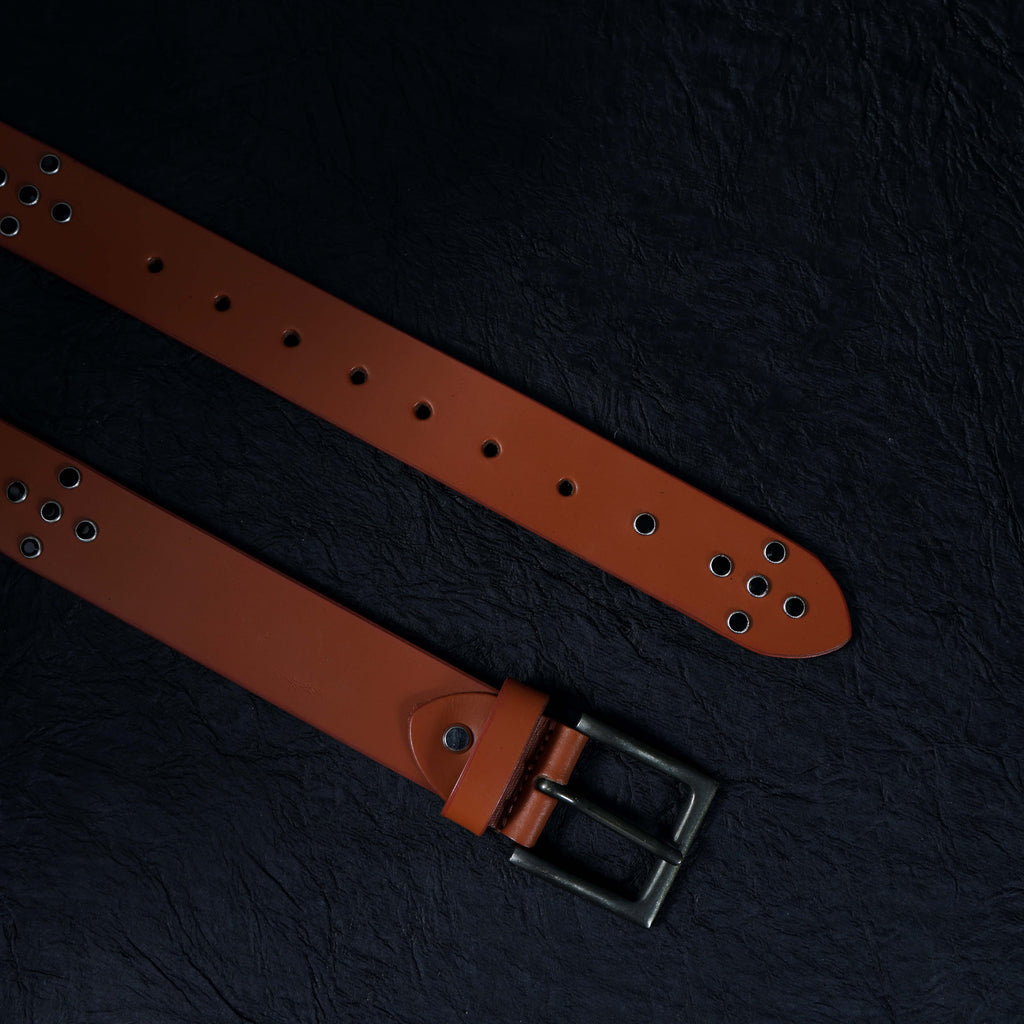 Men’s Tan Leather Belt with Antique Brass Buckle & Black Metal Studs – Stylish Vintage Rock Belt