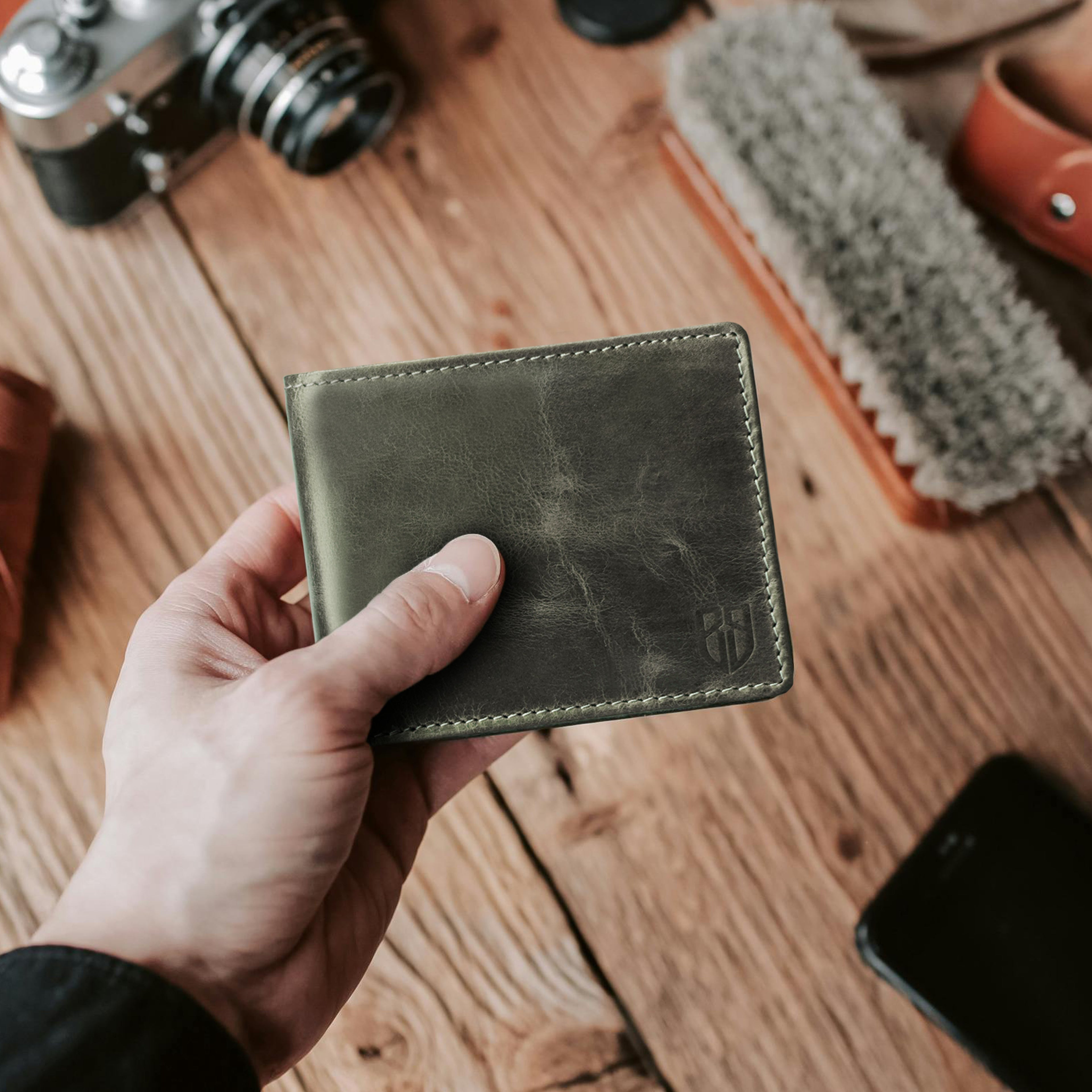 Classic Hunter Leather Wallet – Straight Edge Series