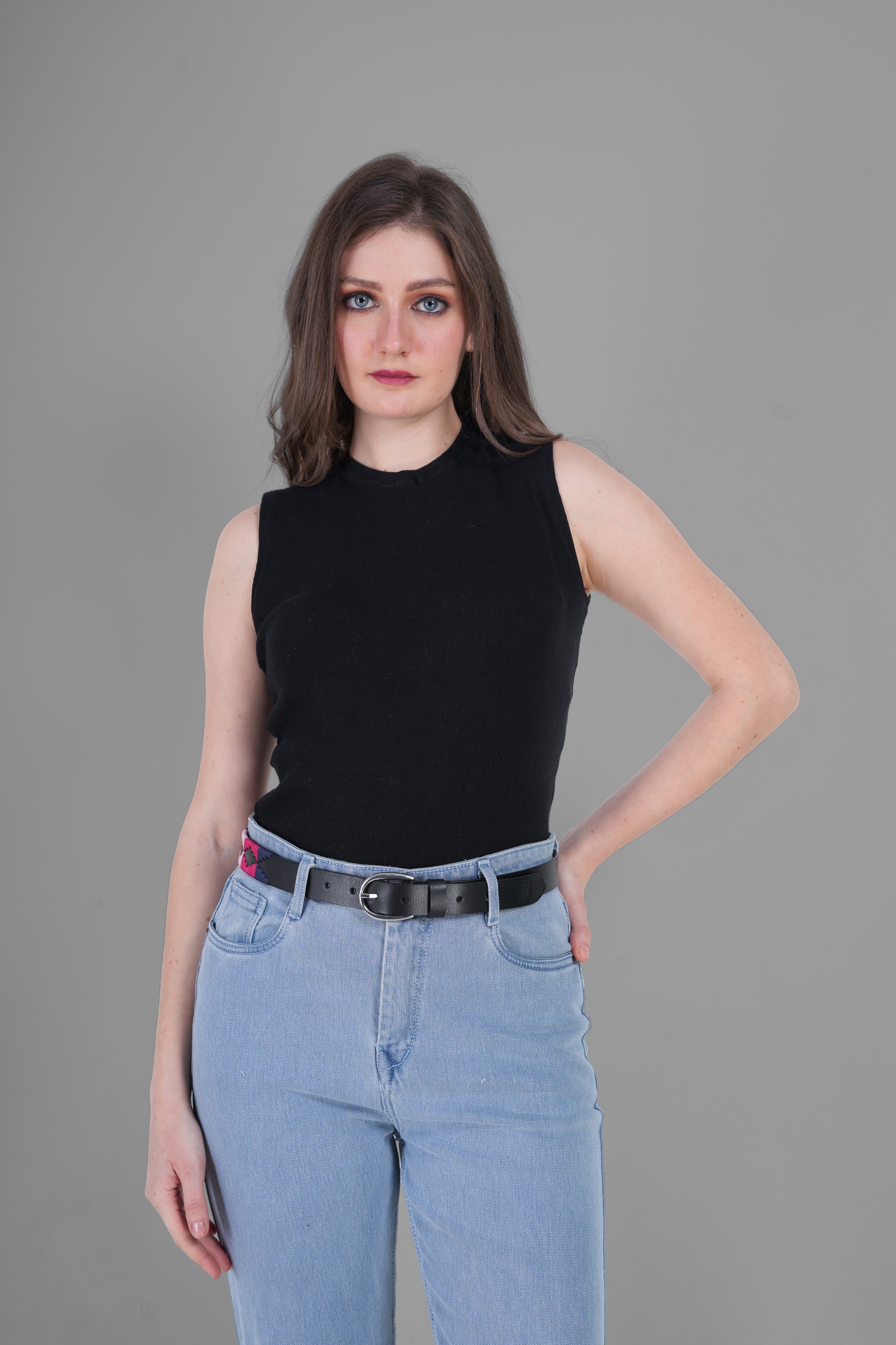 Rosaria (Ladies’ Polo Belt with Silver Buckle – Argentinian Handcrafted Leather with Traditional Embroidered Patterns)