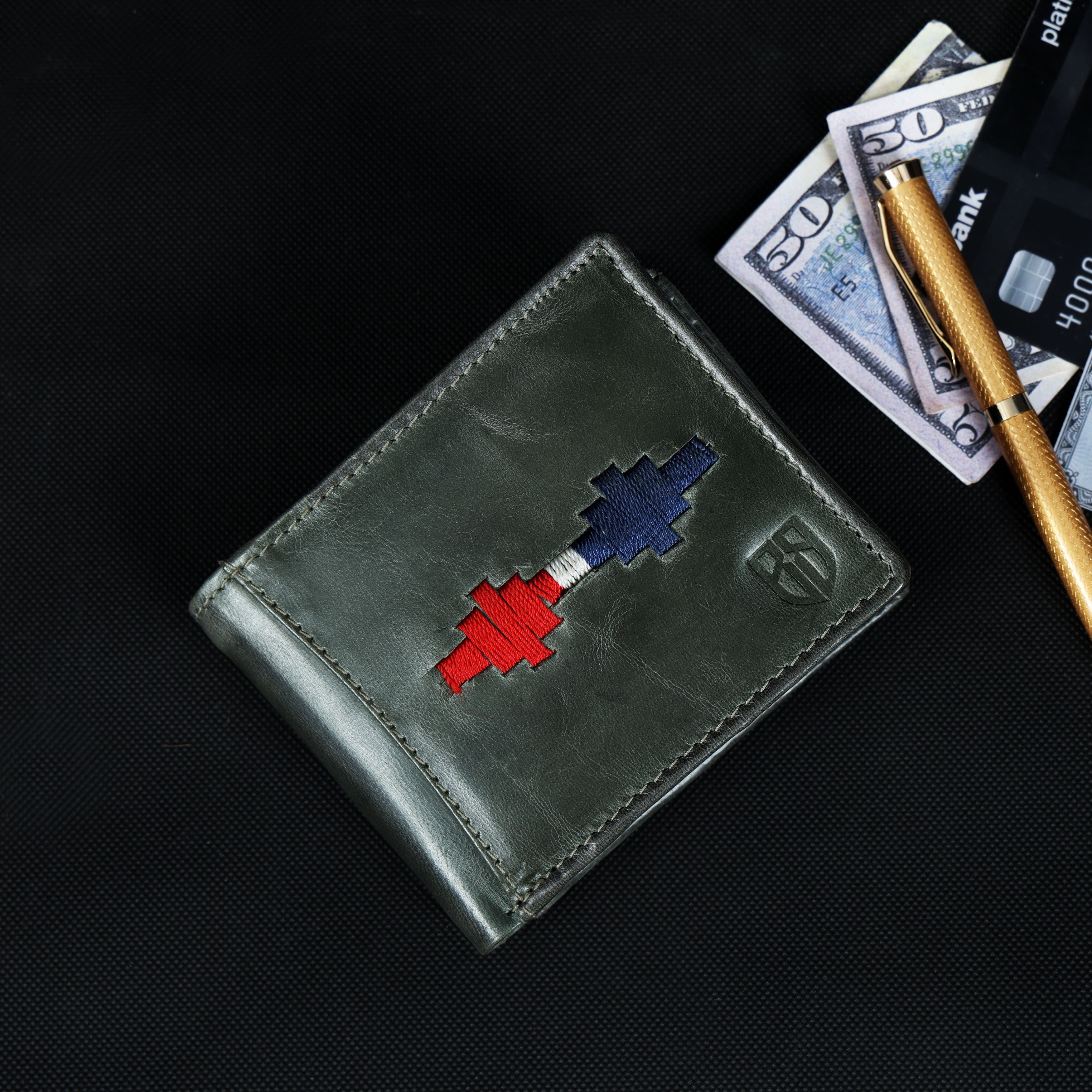 Handmade Leather Gaucho (Polo) Wallet – Vintage Olive Green Bifold with Red & Blue Argentine Embroidery