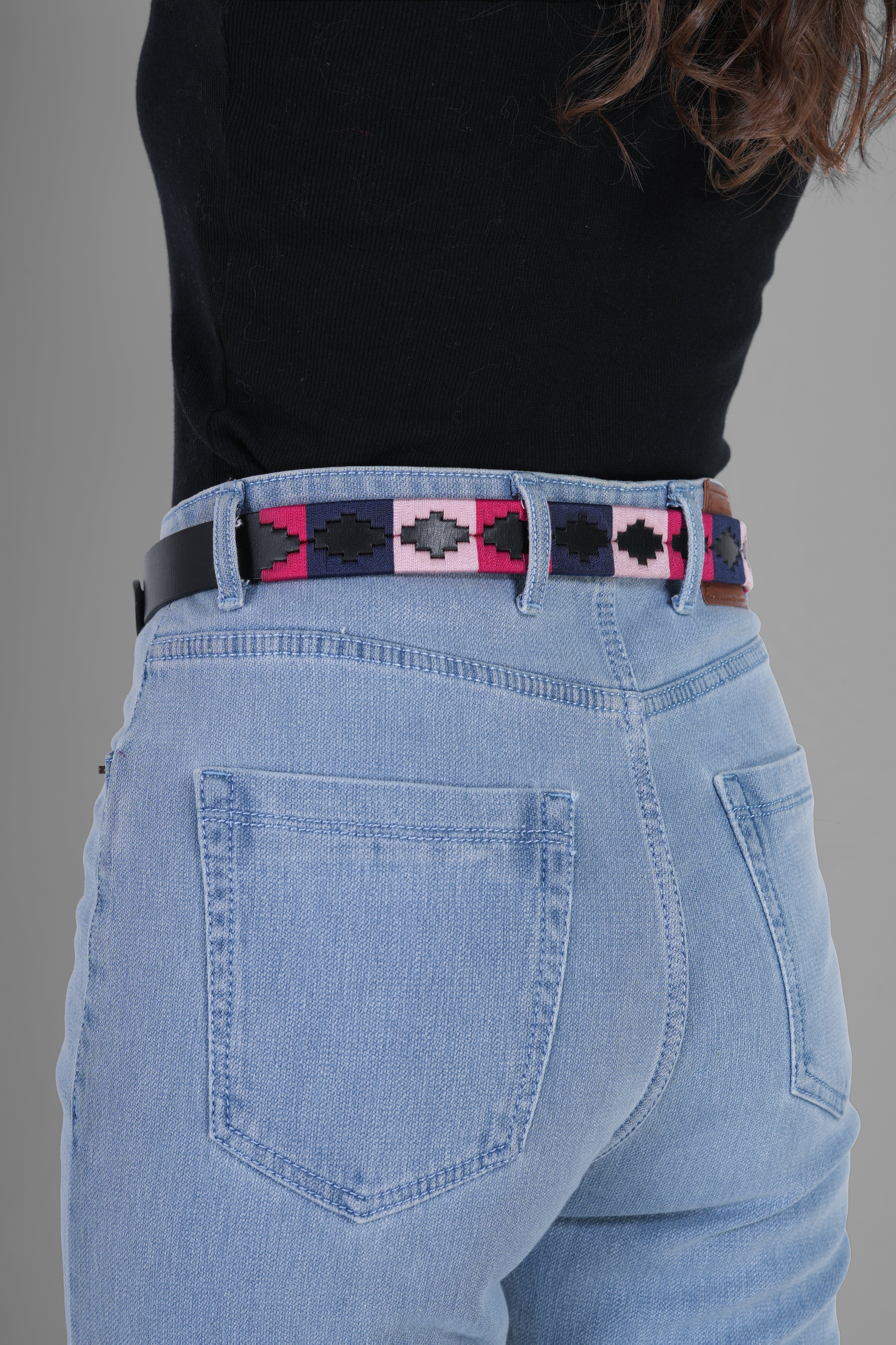Rosaria (Ladies’ Polo Belt with Golden Buckle – Argentinian Handcrafted Leather with Traditional Embroidered Patterns)